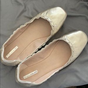 Gold Tahari flats